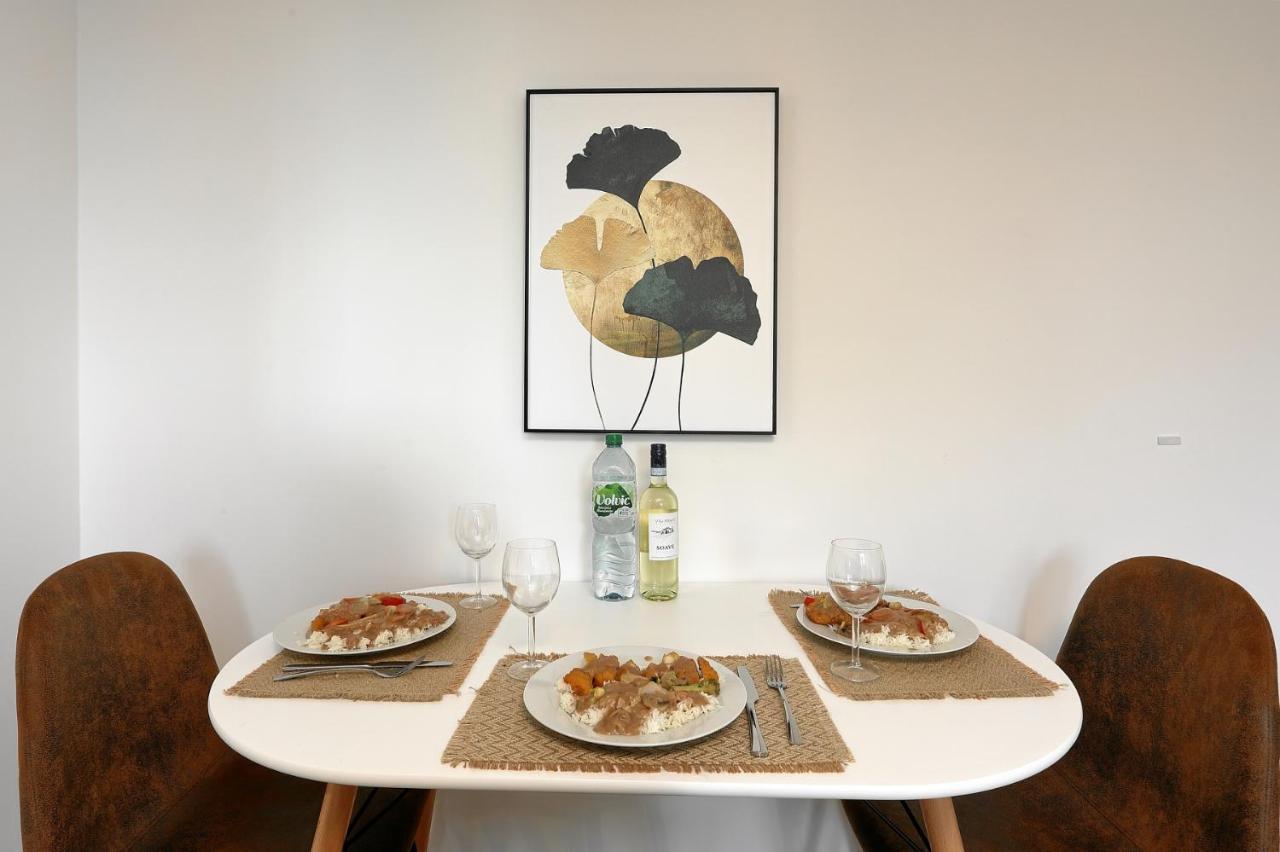 Stay&Dream - 75M² - Two Bedrooms - Kitchen - Netflix Эссен Экстерьер фото